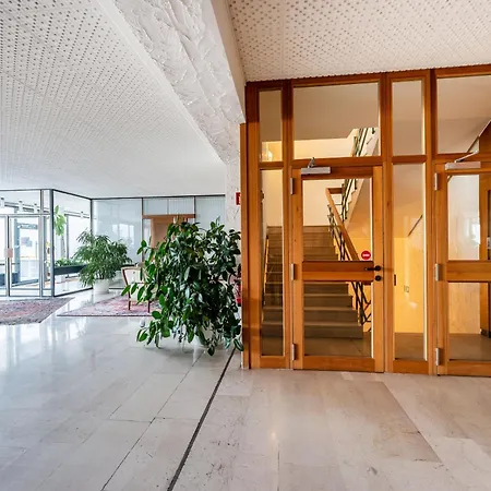 Juri5 In Mit Pool Apartment